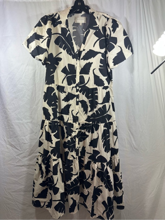 Brochu Walker Dresses & Skirts - Brochu Walker Black and White Leaf-Print Tiered Maxi Dress L